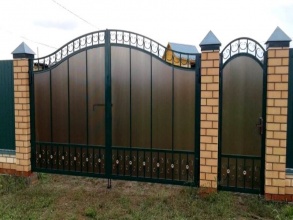 Кованые заборы с поликарбонатом 12 метров фото в Выксе