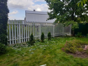 Забор из евроштакетника с забивными столбами 25 метров фото в Выксе