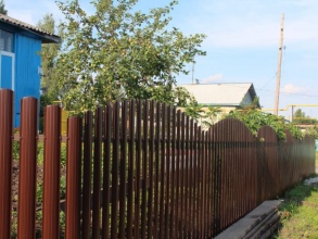 Забор из евроштакетника с утрамбовкой щебнем 48 метров фото в Выксе