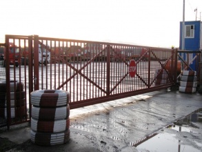 Решетчатые ворота откатные - пример 12 фото в Выксе